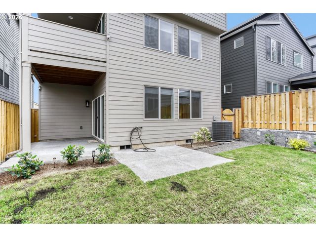 2818 Nw 114TH Ter, Portland, OR 97229
