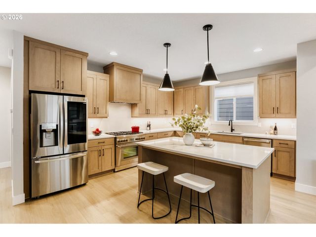 2818 Nw 114TH Ter, Portland, OR 97229