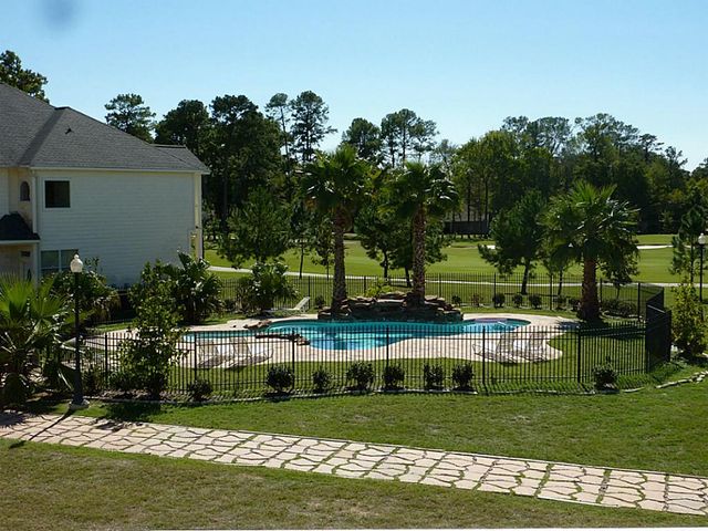 16020 Fountainview 2, Montgomery, TX 77356