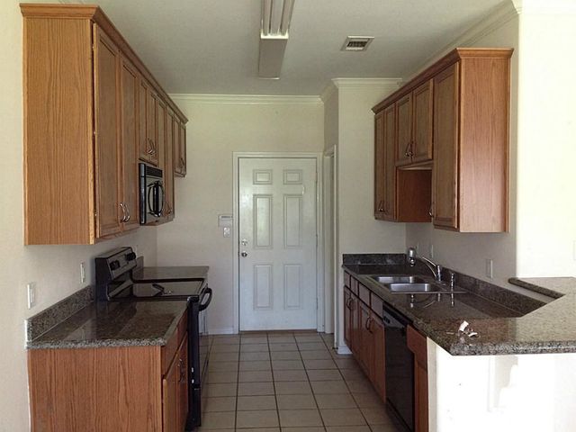 16020 Fountainview 2, Montgomery, TX 77356