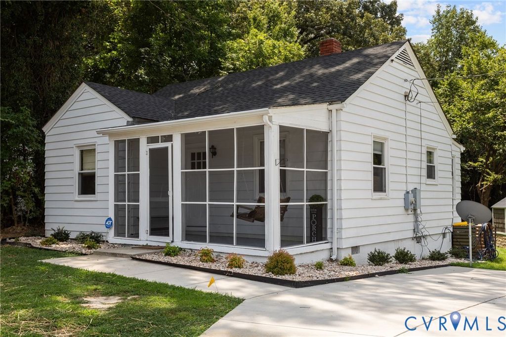 3028 Pickett St, Hopewell, VA 23860