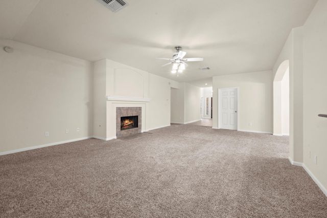 6 Bushell Mill Place, The Woodlands, TX 77382