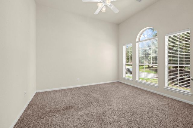 6 Bushell Mill Place, The Woodlands, TX 77382