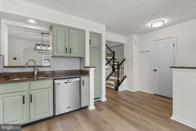 8276 BERRYFIELD DR, Nottingham, MD 21236