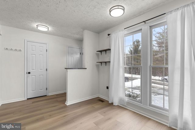 8276 BERRYFIELD DR, Nottingham, MD 21236