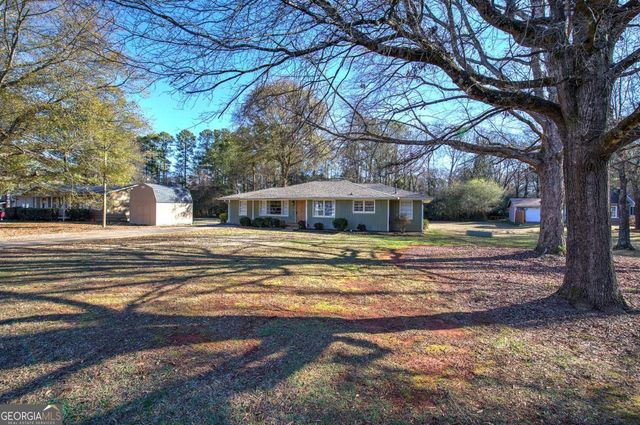 33 Carnes Road SW, Cartersville, GA 30120