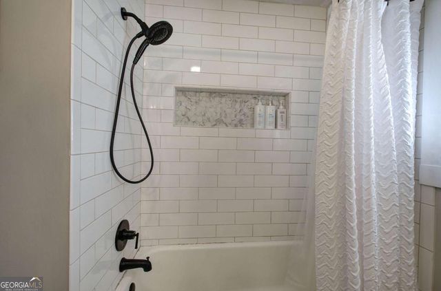 33 Carnes Road SW, Cartersville, GA 30120