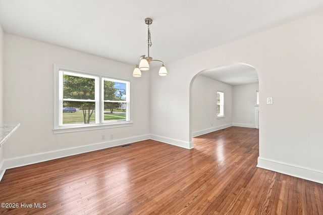 4187 SE College Street, Ayden, NC 28513