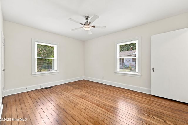 4187 SE College Street, Ayden, NC 28513