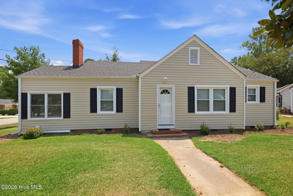 4187 SE College Street, Ayden, NC 28513