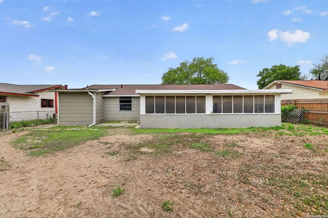 7410 BROOK VALLEY DR, San Antonio, TX 78242