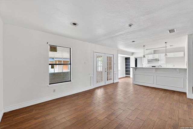 7410 BROOK VALLEY DR, San Antonio, TX 78242