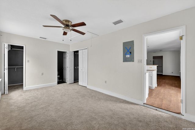 7410 BROOK VALLEY DR, San Antonio, TX 78242