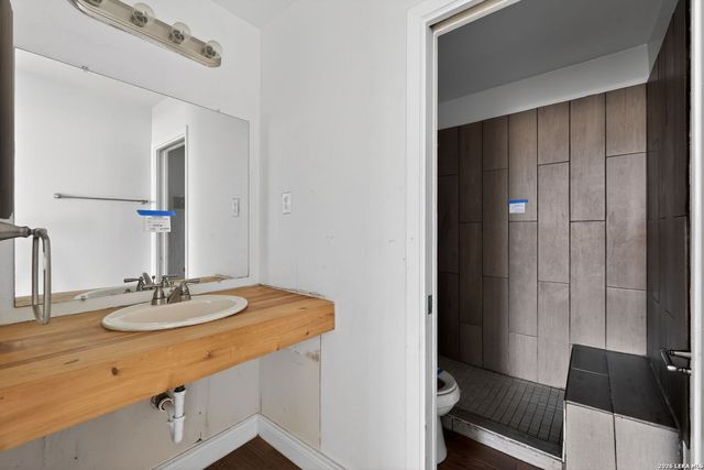 7410 BROOK VALLEY DR, San Antonio, TX 78242