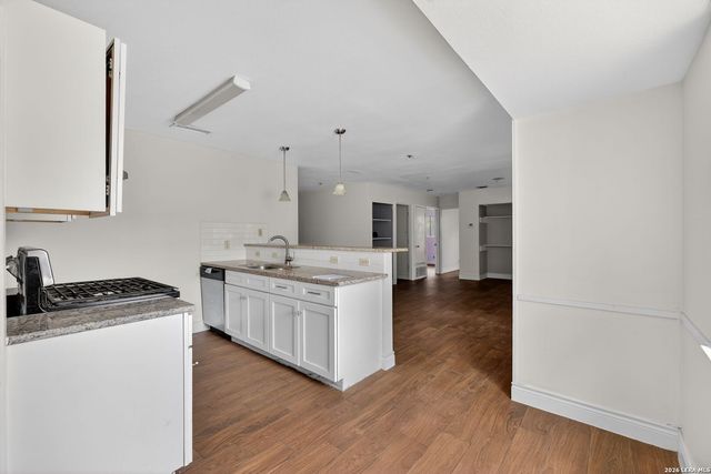 7410 BROOK VALLEY DR, San Antonio, TX 78242