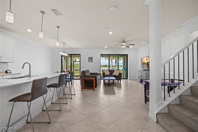 19608 Beechcrest PL, Estero, FL 33928