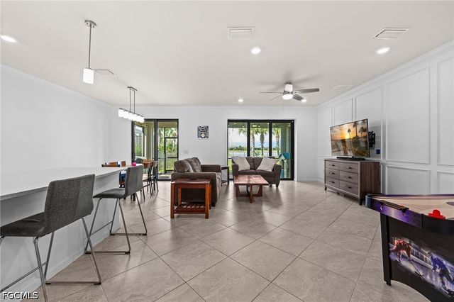 19608 Beechcrest PL, Estero, FL 33928