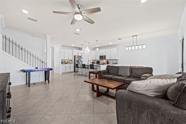 19608 Beechcrest PL, Estero, FL 33928