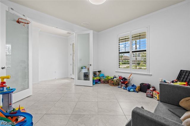 19608 Beechcrest PL, Estero, FL 33928