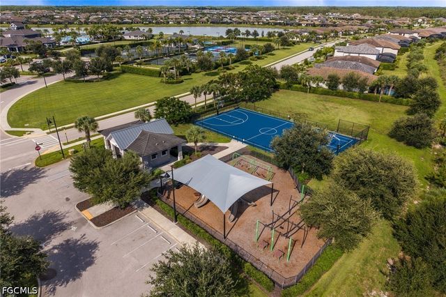 19608 Beechcrest PL, Estero, FL 33928
