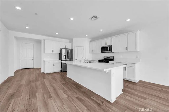 27224 Felsic Drive, Menifee, CA 92585