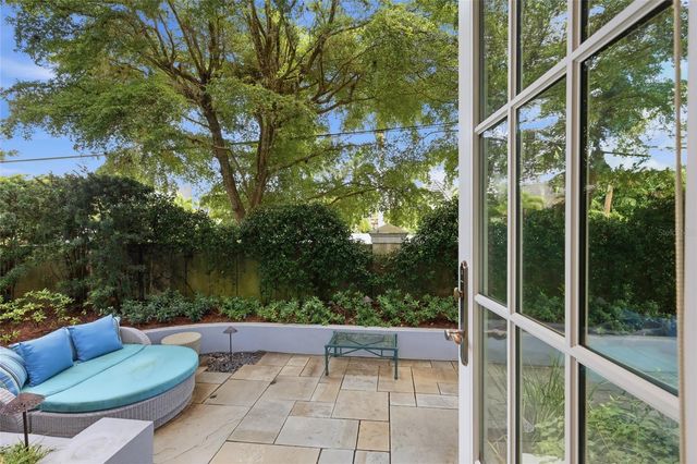 1798 LINCOLN PARK CIRCLE, Sarasota, FL 34236