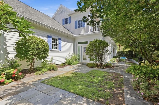 1798 LINCOLN PARK CIRCLE, Sarasota, FL 34236