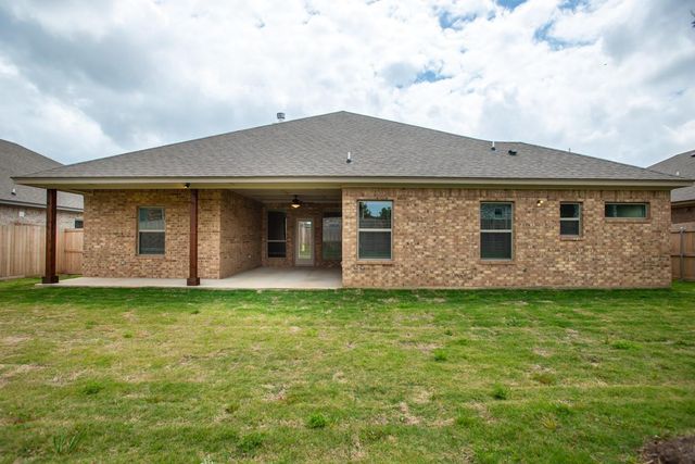 1018 Winchester DR, Nolanville, TX 76559