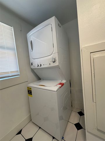 4617 Gaston Avenue A, Dallas, TX 75246