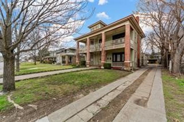 4617 Gaston Avenue A, Dallas, TX 75246