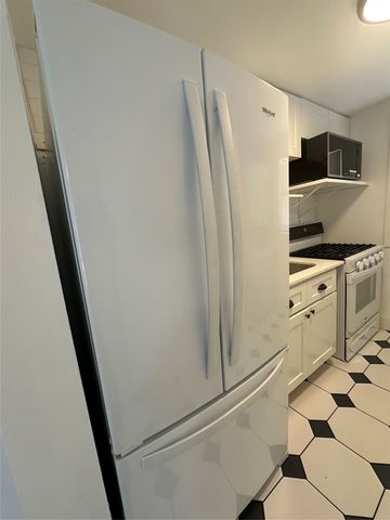 4617 Gaston Avenue A, Dallas, TX 75246