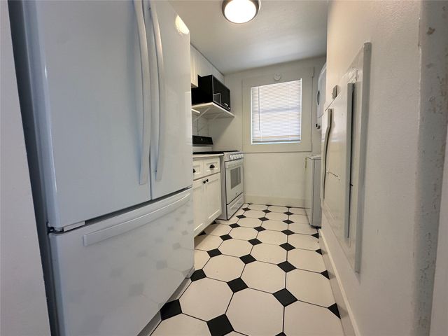 4617 Gaston Avenue A, Dallas, TX 75246
