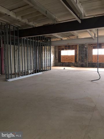 860-62 N 40TH ST, Philadelphia, PA 19104