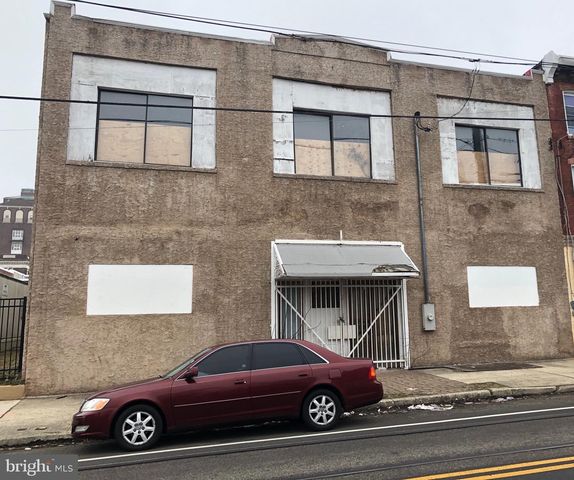 860-62 N 40TH ST, Philadelphia, PA 19104