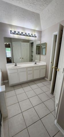 7422 Cheeca Lodge Lane, Humble, TX 77346