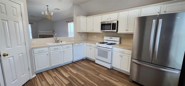 7422 Cheeca Lodge Lane, Humble, TX 77346