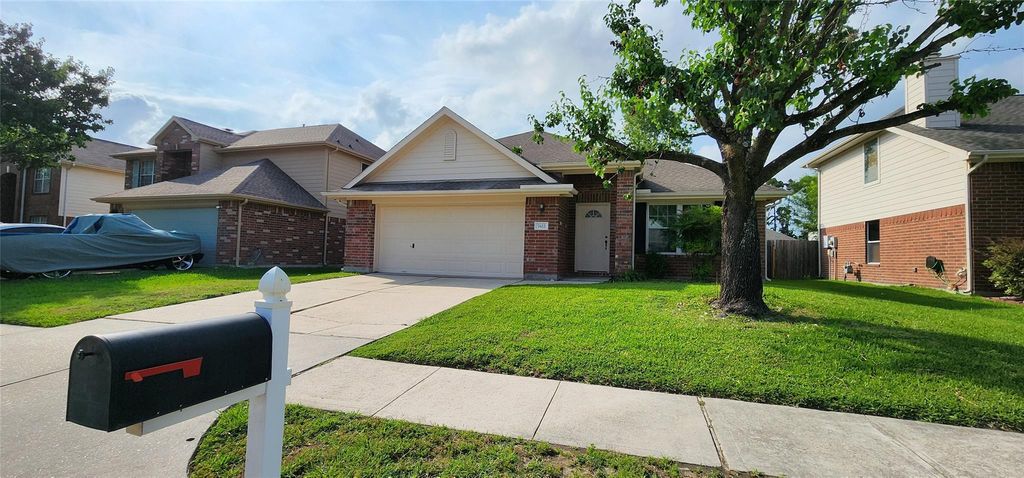 7422 Cheeca Lodge Lane, Humble, TX 77346