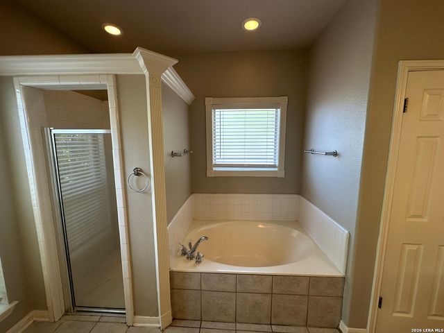 25160 TOUTANT BEAUREGARD RD, San Antonio, TX 78255