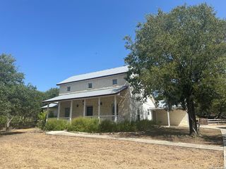 25160 TOUTANT BEAUREGARD RD, San Antonio, TX 78255