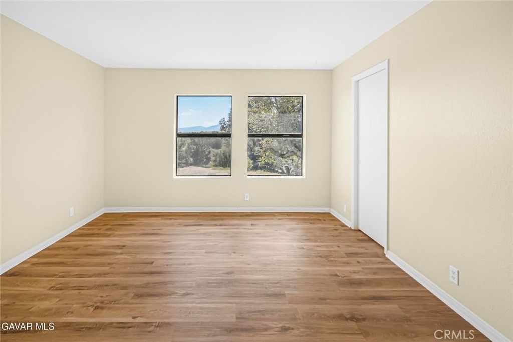 Image 21 of property listing at 31720 96th Street East, Littlerock, CA 93543