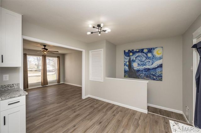 1304 Kew Gardens Drive, Florissant, MO 63031