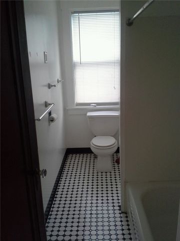 226 Joseph St, Baldwin Boro, PA 15227