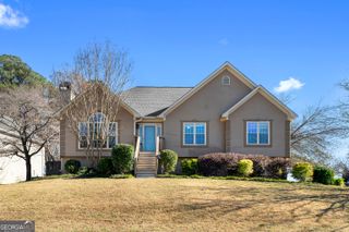 2012 Spicers Lane, Woodstock, GA 30189