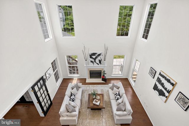 21457 CHICKACOAN TRAIL DR, Broadlands, VA 20148
