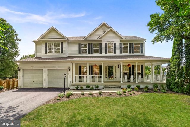 21457 CHICKACOAN TRAIL DR, Broadlands, VA 20148