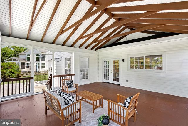 21457 CHICKACOAN TRAIL DR, Broadlands, VA 20148