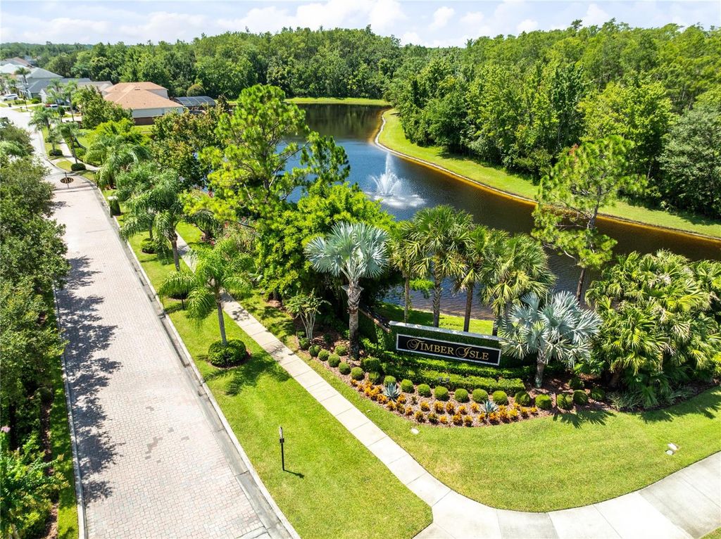 Image 32 of property listing at 856 TIMBER ISLE DRIVE, Orlando, FL 32828