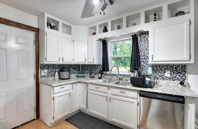 2907 Penn Avenue N, Minneapolis, MN 55411