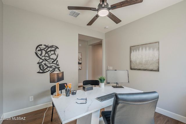 1573 N Ruff Court, Green Valley, AZ 85614