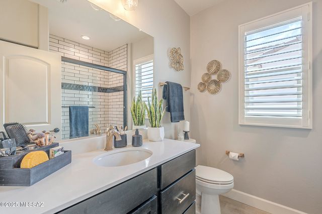 1573 N Ruff Court, Green Valley, AZ 85614